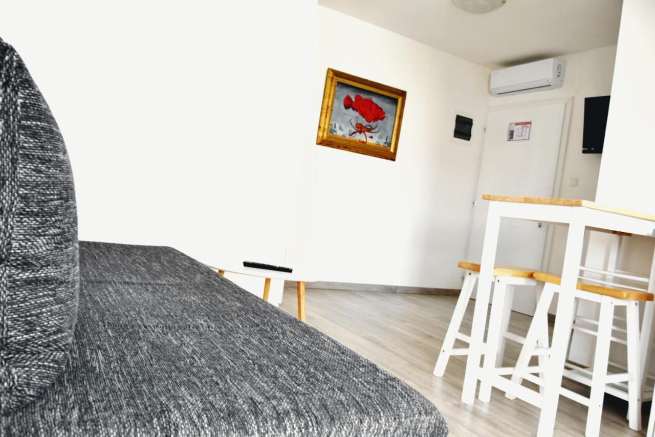 Rab Apartments Aurora ラブ エクステリア 写真